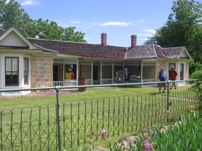 f0127915_1111283.jpg