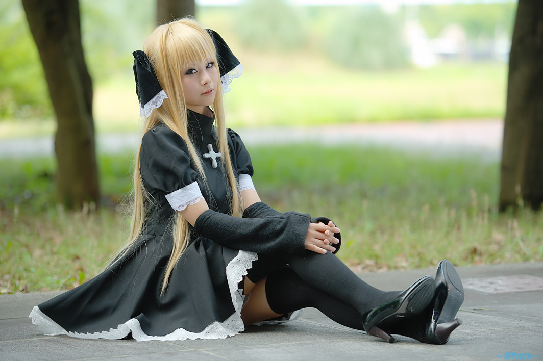 black cat