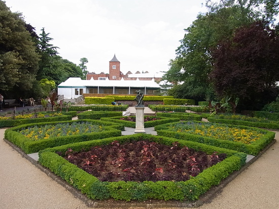 f0229399_014131.jpg