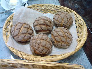 f0039934_1244046.jpg