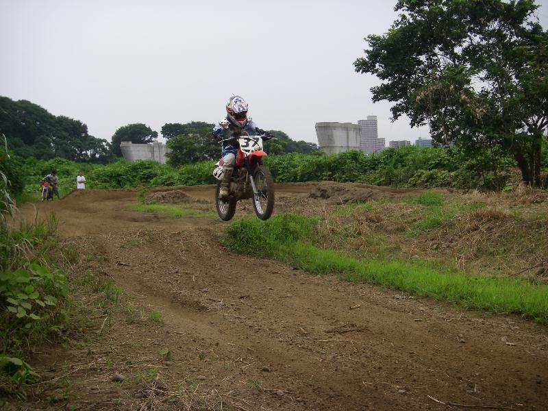 b0024266_1122329.jpg
