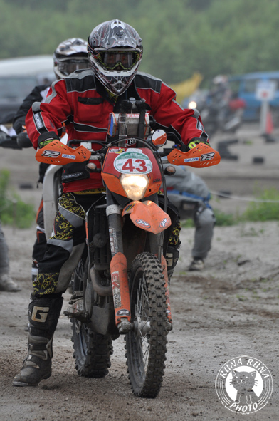 f0210380_22371776.jpg