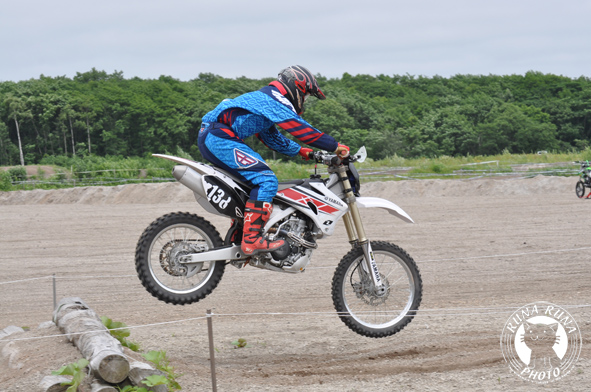 f0210380_1671647.jpg