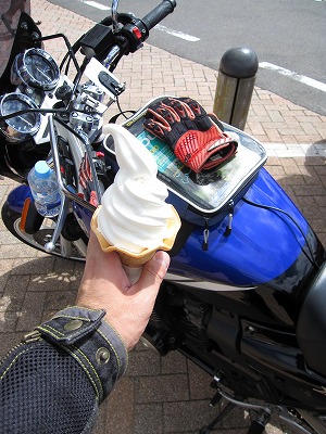 e0100086_10471567.jpg
