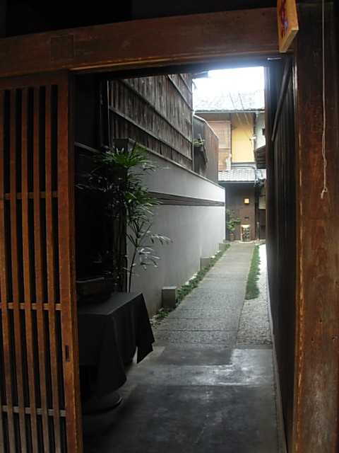 b0185330_0305487.jpg