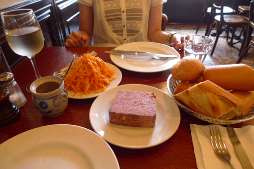 b0139477_00755.gif