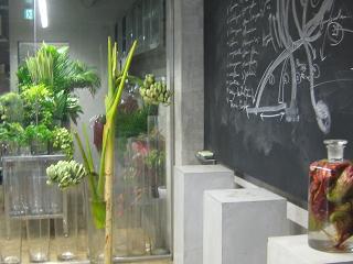 f0151113_1554942.jpg