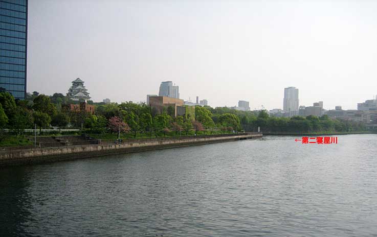 b0057679_8294312.jpg