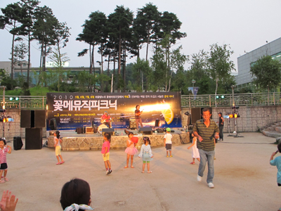 a0101715_0191415.jpg
