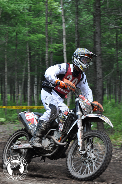 f0210380_22173666.jpg