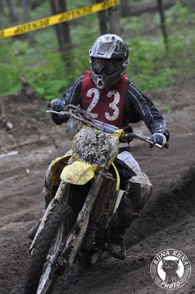 f0210380_22211566.jpg