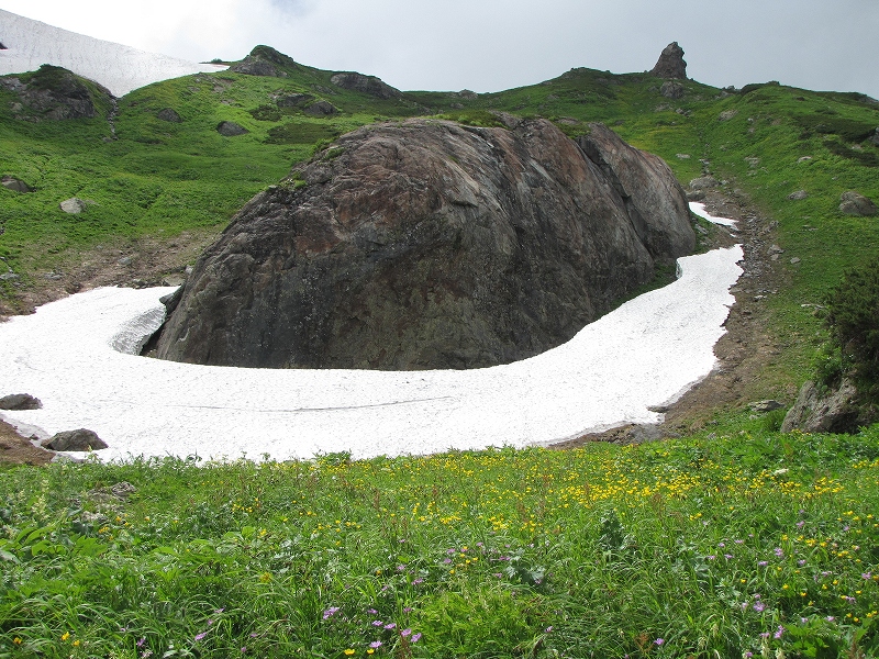 b0097836_1121139.jpg