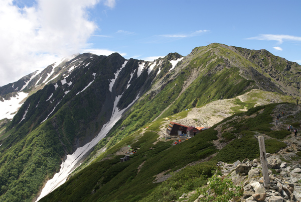 f0214649_9323.jpg