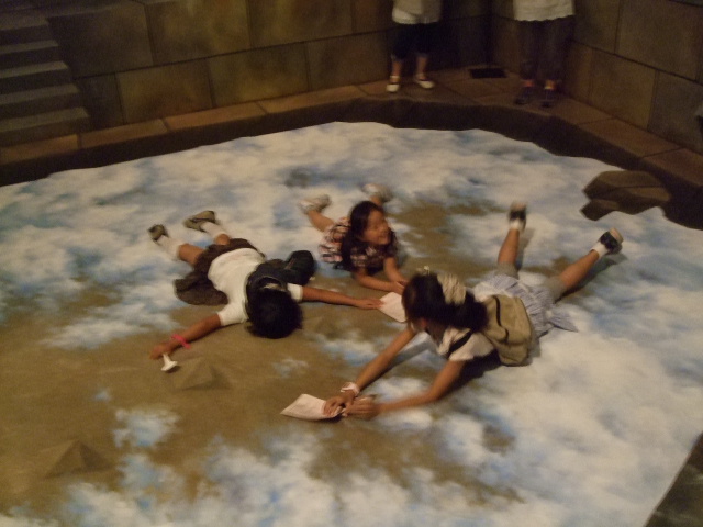 f0203260_0294652.jpg