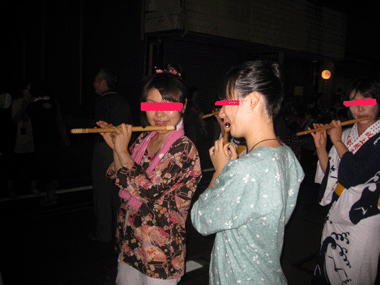 d0050871_11413097.gif
