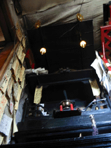 e0103408_21222222.gif