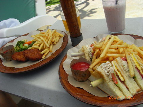 e0139926_20345094.jpg