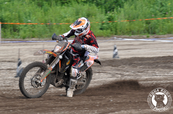 f0210380_2314427.jpg