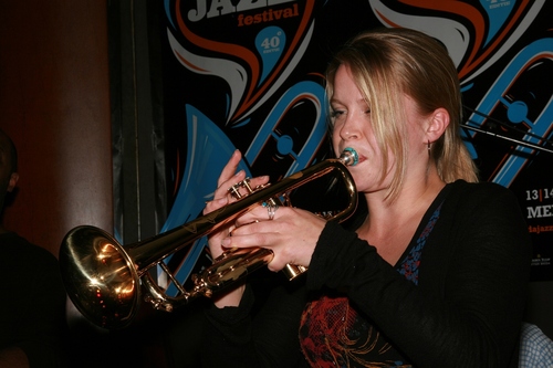 c0202101_1346157.jpg