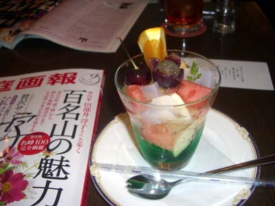 e0110940_03739.jpg