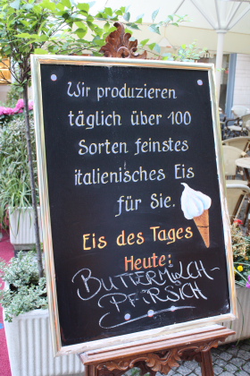 f0200015_8474485.jpg