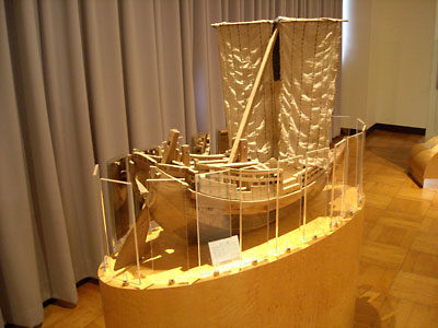 e0097770_1256252.jpg