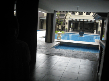 d0050871_14375055.gif