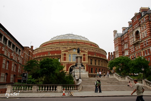 f0053297_9505791.jpg