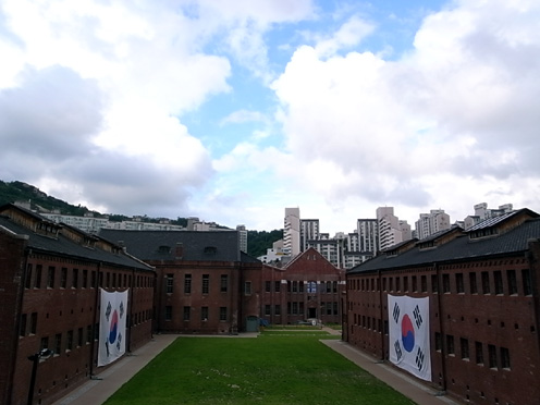 e0043700_16521198.jpg