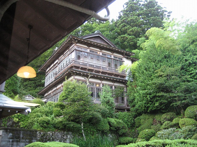 e0106372_8211349.jpg