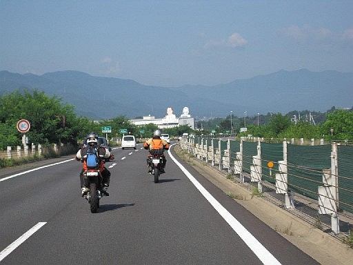 e0118908_2331393.jpg