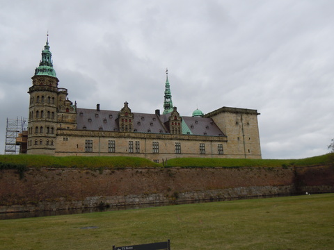 b0200849_1515387.jpg