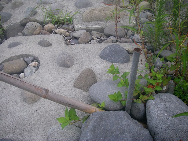 f0212059_21547100.jpg