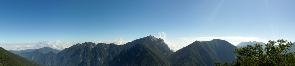 f0054075_0472151.jpg