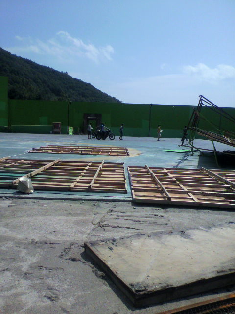 e0109292_2301611.jpg