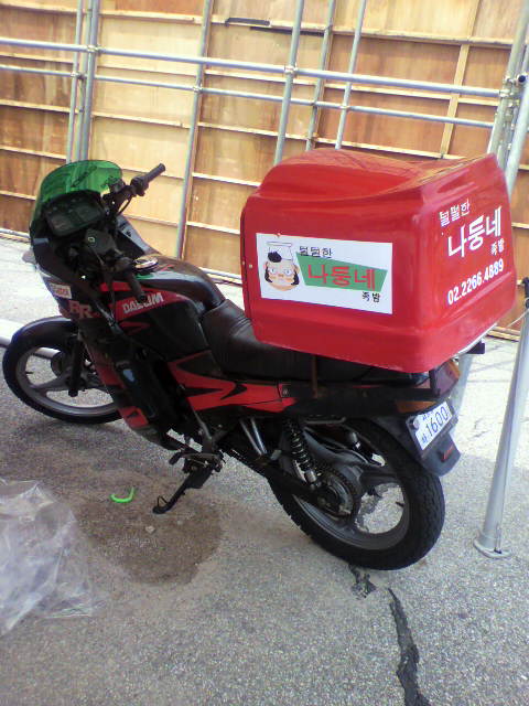 e0109292_2310662.jpg