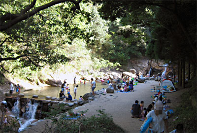 f0224732_23585442.jpg