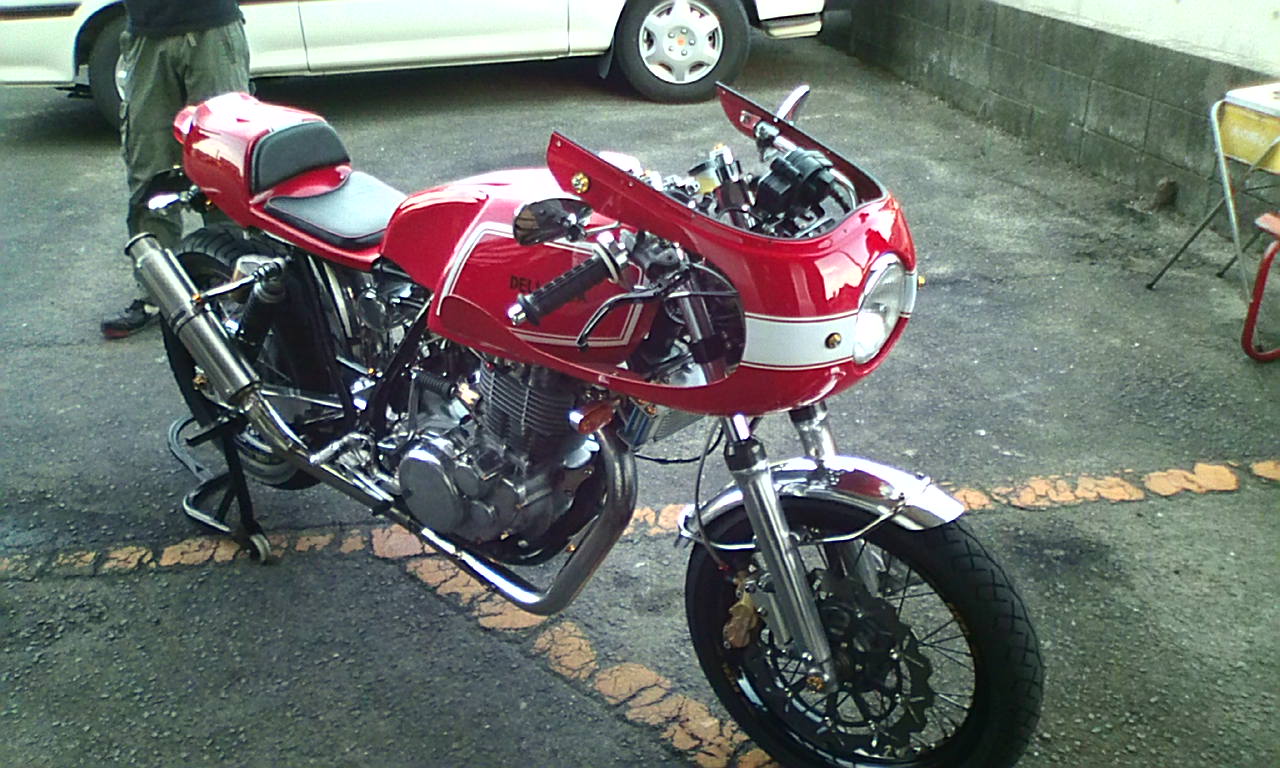 a0165647_0345744.jpg