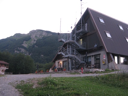 f0234936_22534361.jpg