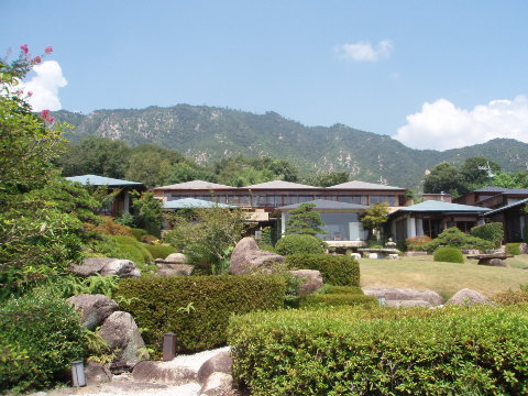 d0098183_1081672.jpg