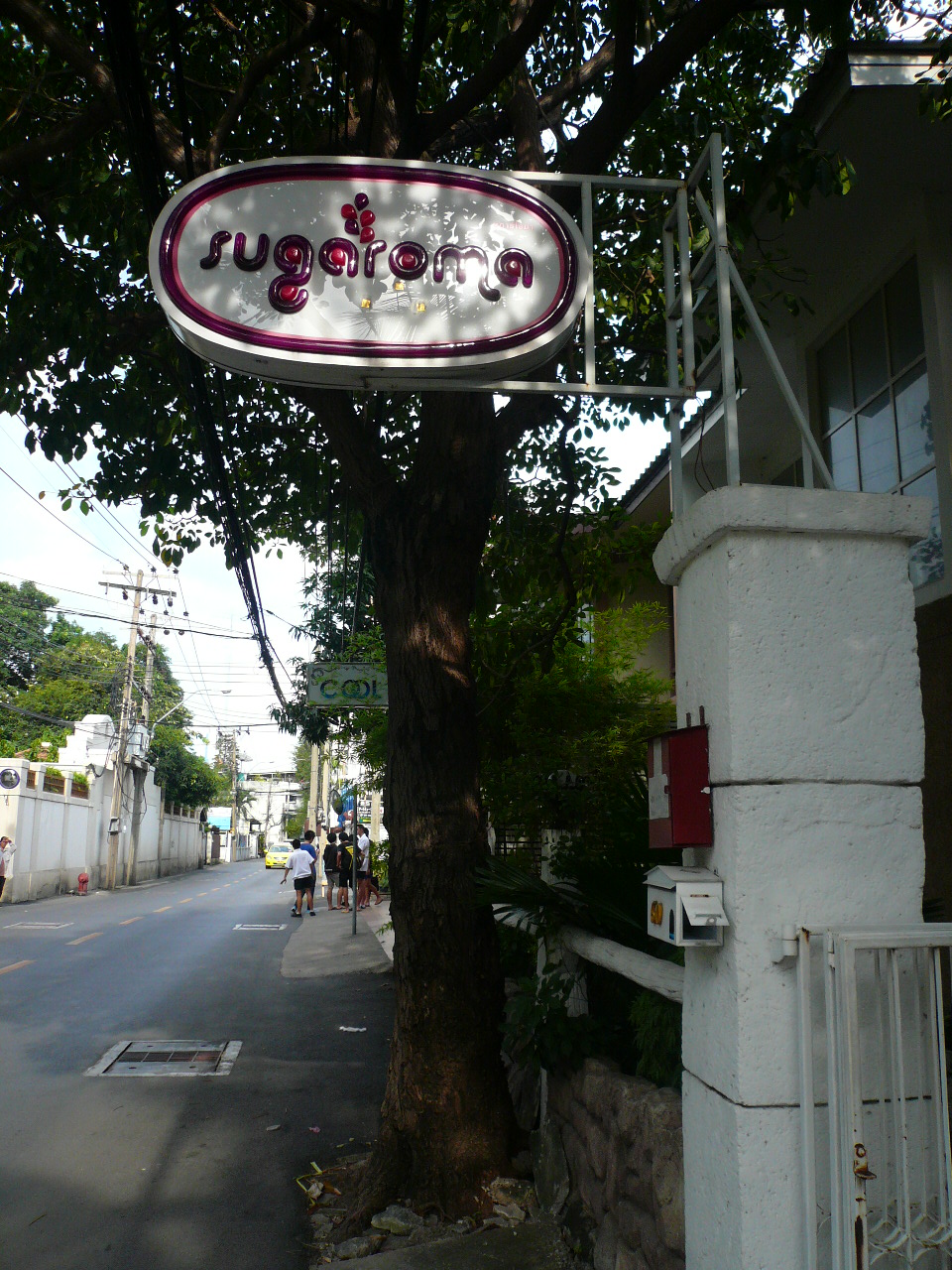 f0233916_2372110.jpg