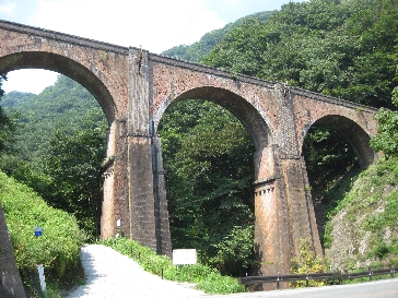 e0064647_07665.jpg