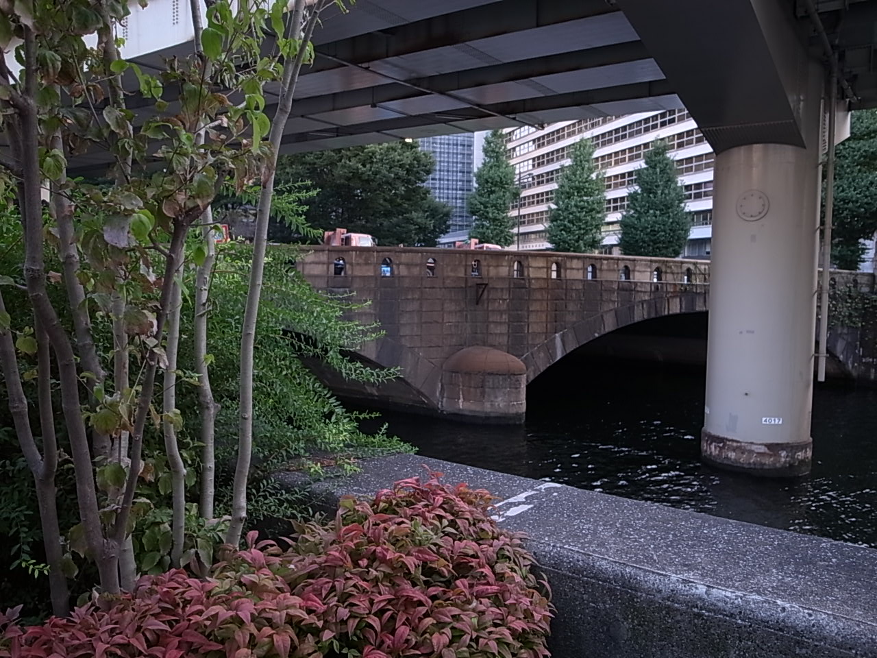 c0126359_8453317.jpg