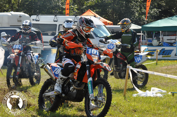 f0210380_20215776.jpg