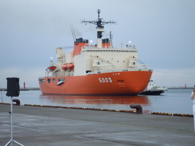 b0012636_1271246.jpg