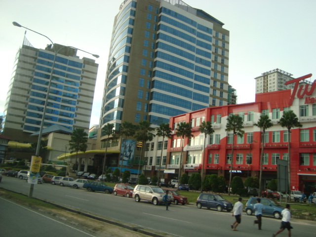 f0232060_0344465.jpg