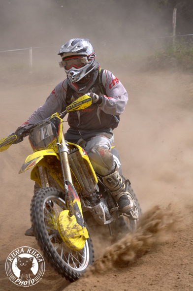 f0210380_2124939.jpg