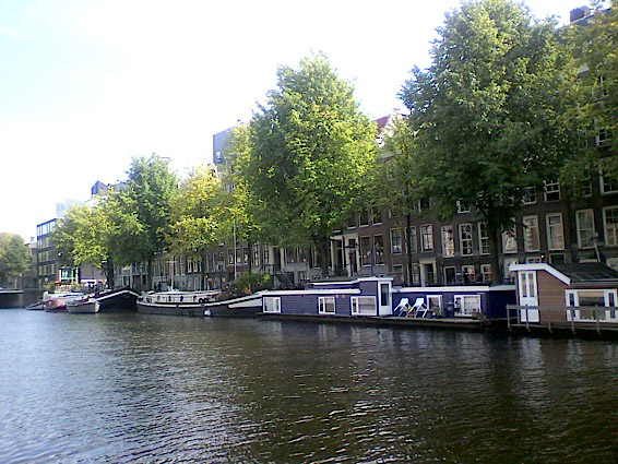 f0108399_4345837.jpg