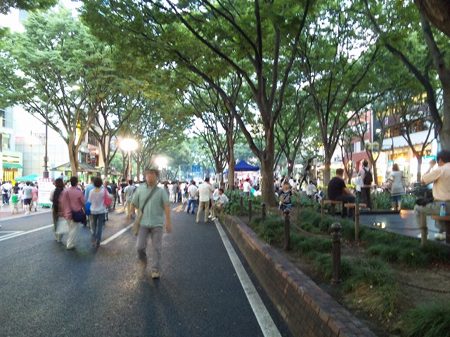e0106372_813452.jpg