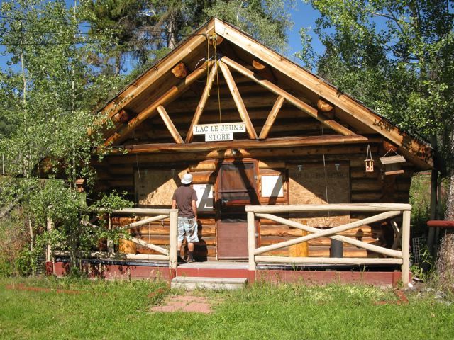 e0128129_1373139.jpg